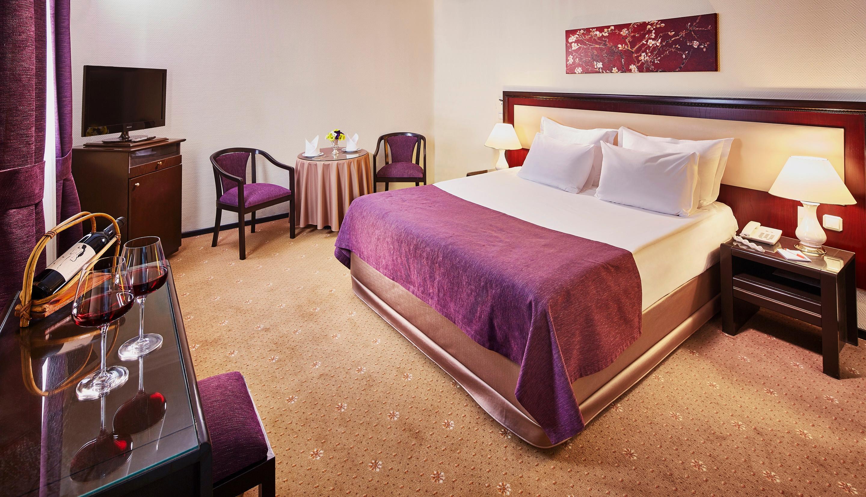 Guenes Hotel Merter Istanbul Bagian luar foto