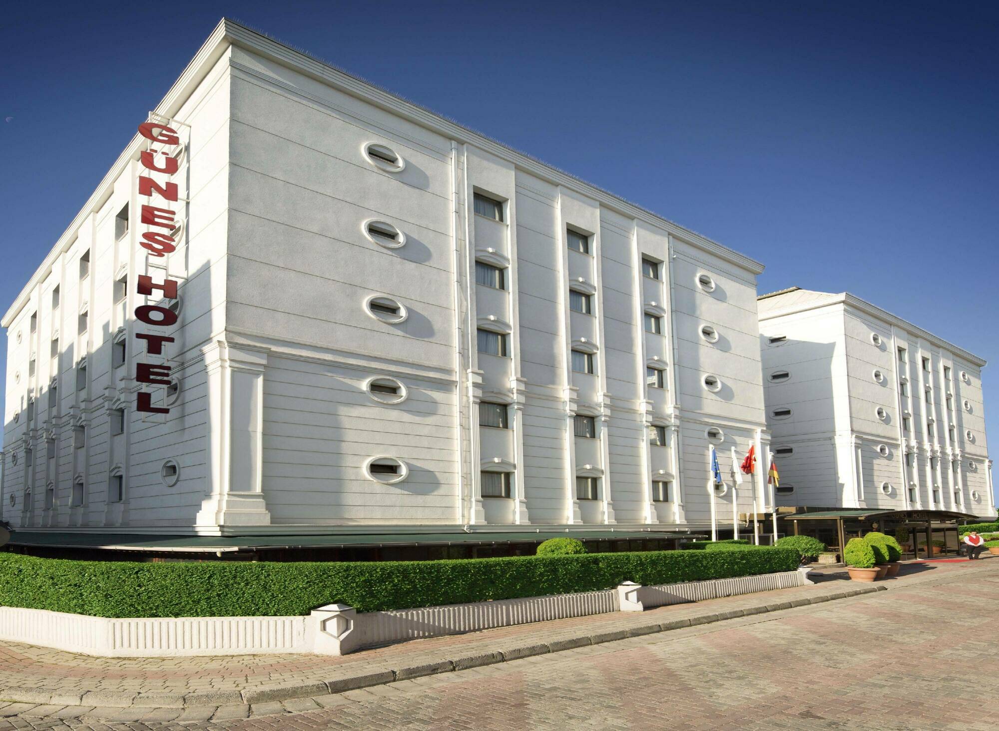 Guenes Hotel Merter Istanbul Bagian luar foto